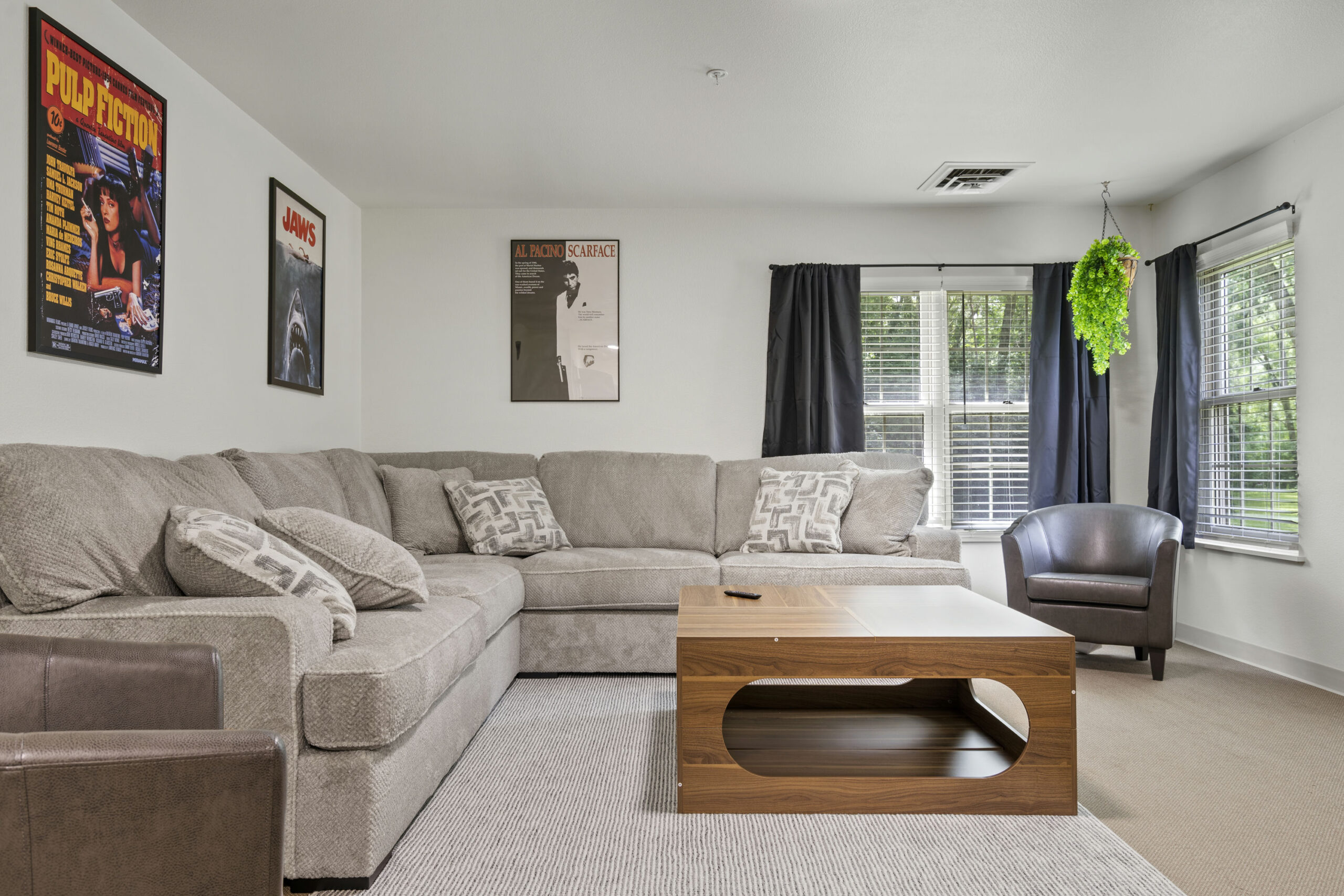 sitting room for therapy at Wisconsin Recovery Institute